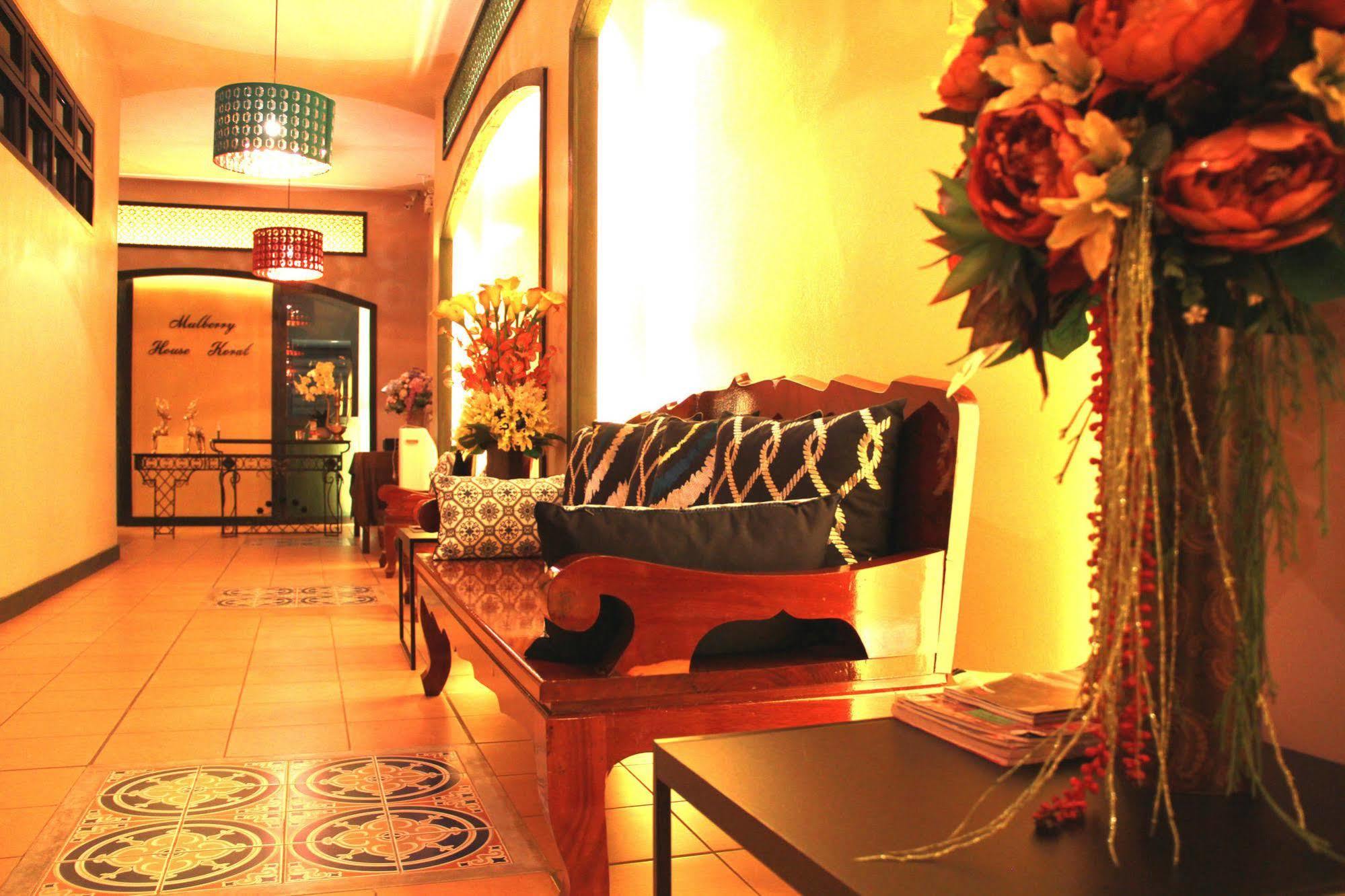 Отель Mulberry House Pak Thong Chai Экстерьер фото